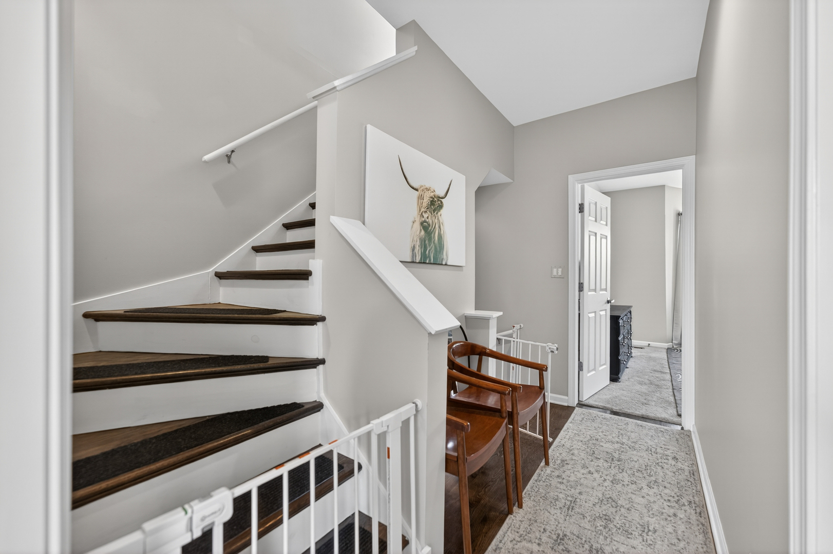 1409 N Burling Street