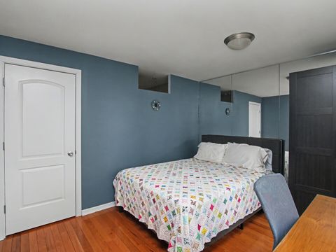 Tiny photo for 5740 N Sheridan Road #5A, Chicago, IL 60660 (MLS # 12549821)