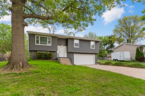 Tiny photo for 220 Melodie Lane, Colona, IL 61241 (MLS # 12635378)