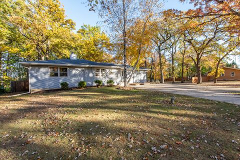 Tiny photo for 1339 Park Avenue, Winthrop Harbor, IL 60096 (MLS # 12508468)