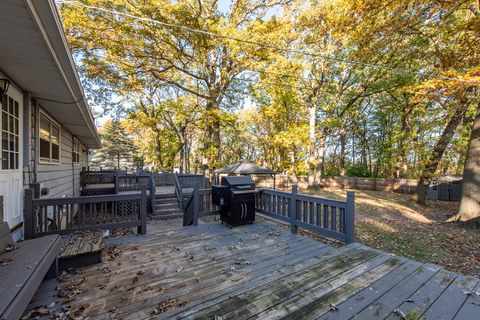Tiny photo for 1339 Park Avenue, Winthrop Harbor, IL 60096 (MLS # 12508468)