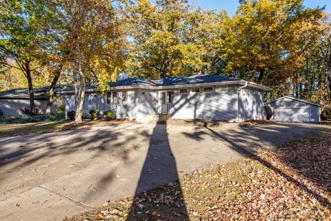 Tiny photo for 1339 Park Avenue, Winthrop Harbor, IL 60096 (MLS # 12508468)