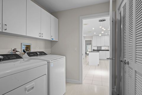 Tiny photo for 556 Rivershire Place, Lincolnshire, IL 60069 (MLS # 12582633)