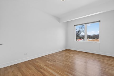 Tiny photo for 6339 N Leona Avenue, Chicago, IL 60646 (MLS # 12573928)