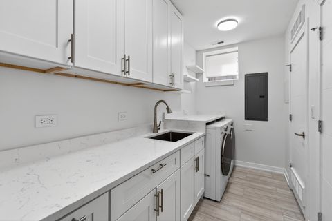 Tiny photo for 6339 N Leona Avenue, Chicago, IL 60646 (MLS # 12573928)