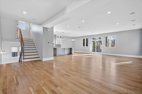 Tiny photo for 6339 N Leona Avenue, Chicago, IL 60646 (MLS # 12573928)