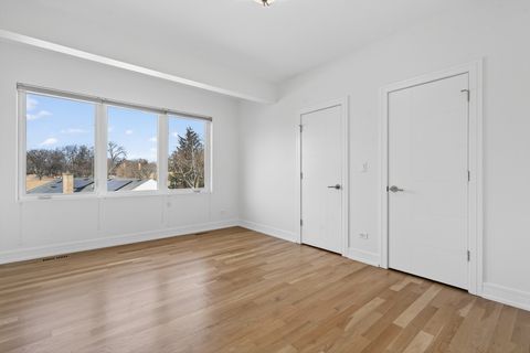 Tiny photo for 6339 N Leona Avenue, Chicago, IL 60646 (MLS # 12573928)