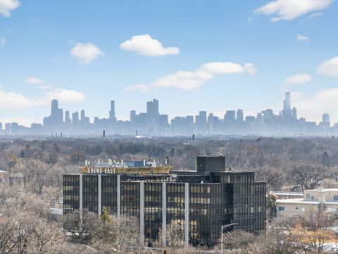 Tiny photo for 6339 N Leona Avenue, Chicago, IL 60646 (MLS # 12573928)