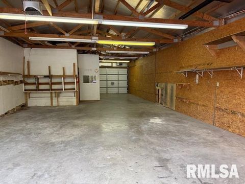 Tiny photo for 1621 N PARK Avenue, Herrin, IL 62948 (MLS # EB459371)