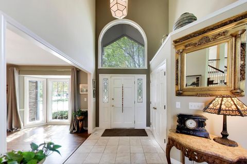 Tiny photo for 1309 S Pine Avenue, Arlington Heights, IL 60005 (MLS # 12711549)