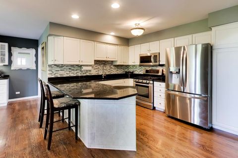 Tiny photo for 1309 S Pine Avenue, Arlington Heights, IL 60005 (MLS # 12711549)