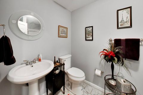 Tiny photo for 1309 S Pine Avenue, Arlington Heights, IL 60005 (MLS # 12711549)