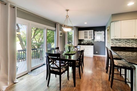 Tiny photo for 1309 S Pine Avenue, Arlington Heights, IL 60005 (MLS # 12711549)