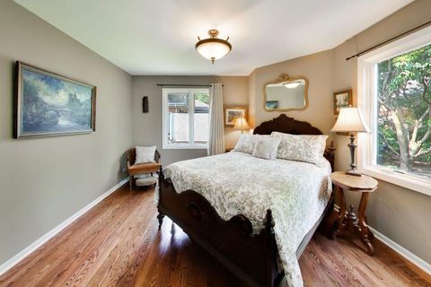 Tiny photo for 1309 S Pine Avenue, Arlington Heights, IL 60005 (MLS # 12711549)