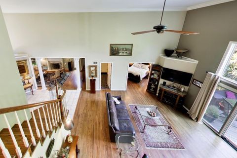 Tiny photo for 1309 S Pine Avenue, Arlington Heights, IL 60005 (MLS # 12711549)