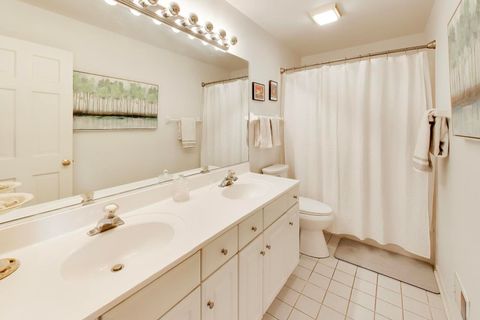 Tiny photo for 1309 S Pine Avenue, Arlington Heights, IL 60005 (MLS # 12711549)