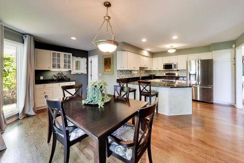 Tiny photo for 1309 S Pine Avenue, Arlington Heights, IL 60005 (MLS # 12711549)