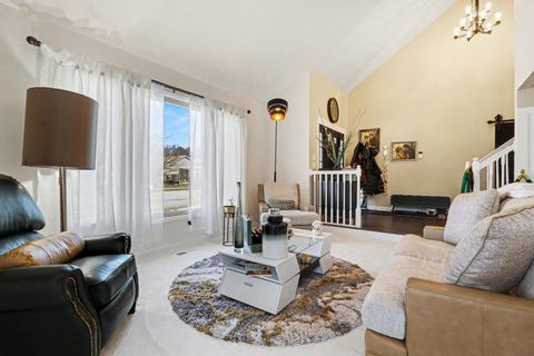 Tiny photo for 215 E Brookwood Lane E, Bolingbrook, IL 60440 (MLS # 12599961)