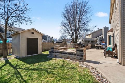 Tiny photo for 215 E Brookwood Lane E, Bolingbrook, IL 60440 (MLS # 12599961)