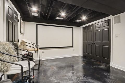 Tiny photo for 215 E Brookwood Lane E, Bolingbrook, IL 60440 (MLS # 12599961)