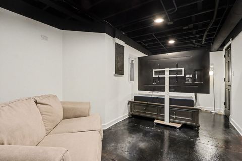 Tiny photo for 215 E Brookwood Lane E, Bolingbrook, IL 60440 (MLS # 12599961)