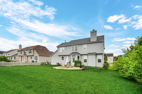 Tiny photo for 184 Fox Bend Circle, Bolingbrook, IL 60440 (MLS # 12694922)