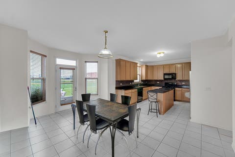 Tiny photo for 184 Fox Bend Circle, Bolingbrook, IL 60440 (MLS # 12694922)