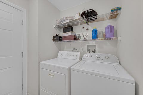 Tiny photo for 184 Fox Bend Circle, Bolingbrook, IL 60440 (MLS # 12694922)