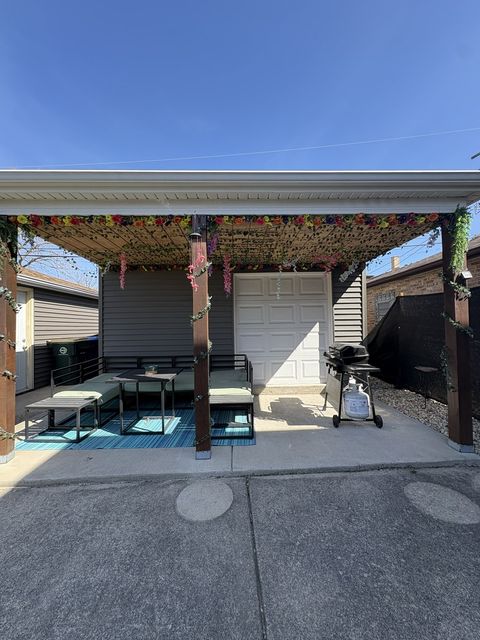 Tiny photo for 2653 N 73rd Avenue, Elmwood Park, IL 60707 (MLS # 12598364)