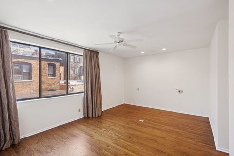 Tiny photo for 416 W Grant Place #G, Chicago, IL 60614 (MLS # 12460495)