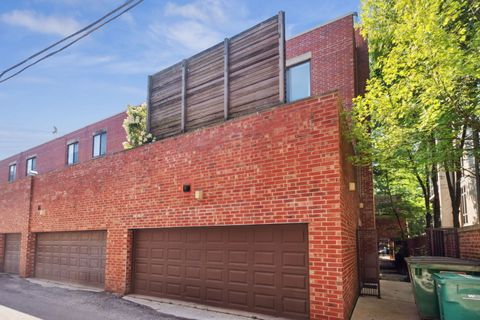 Tiny photo for 416 W Grant Place #G, Chicago, IL 60614 (MLS # 12460495)