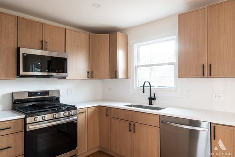 Tiny photo for 10521 Fitzsimmons Drive, Palos Park, IL 60464 (MLS # 12649305)