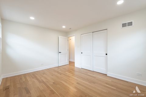 Tiny photo for 10521 Fitzsimmons Drive, Palos Park, IL 60464 (MLS # 12649305)