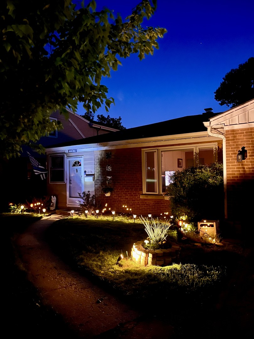 5224 Wolf Road