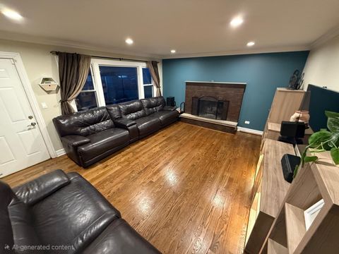 Tiny photo for 15 Wildwood Road, Elk Grove Village, IL 60007 (MLS # 12546997)