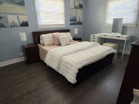 Tiny photo for 15 Wildwood Road, Elk Grove Village, IL 60007 (MLS # 12546997)