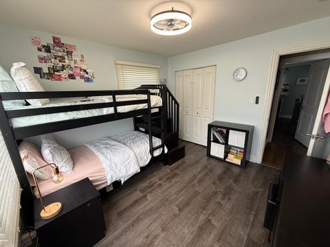 Tiny photo for 15 Wildwood Road, Elk Grove Village, IL 60007 (MLS # 12546997)