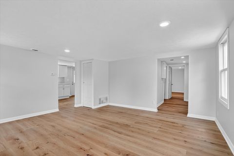 Tiny photo for Rockford, IL 61109 (MLS # 12634563)