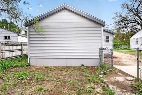 Tiny photo for Rockford, IL 61109 (MLS # 12634563)