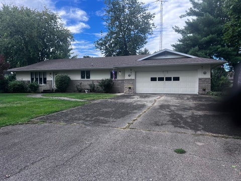 Tiny photo for 526 N 4th Street, Cissna Park, IL 60924 (MLS # 12776295)