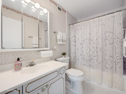 Tiny photo for 141 N La Grange Road #905, La Grange, IL 60525 (MLS # 12431546)