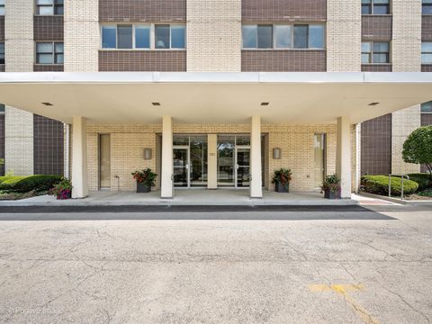 Tiny photo for 141 N La Grange Road #905, La Grange, IL 60525 (MLS # 12431546)