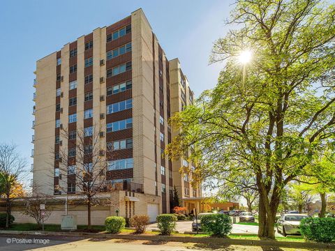 Tiny photo for 141 N La Grange Road #905, La Grange, IL 60525 (MLS # 12431546)