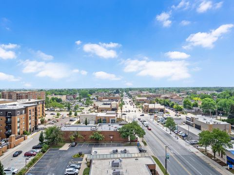 Tiny photo for 141 N La Grange Road #905, La Grange, IL 60525 (MLS # 12431546)