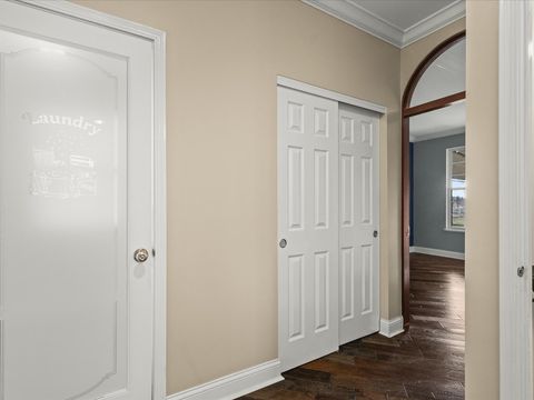 Tiny photo for 342 Comstock Drive, Elgin, IL 60124 (MLS # 12613034)