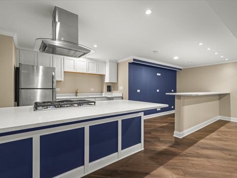 Tiny photo for 342 Comstock Drive, Elgin, IL 60124 (MLS # 12613034)