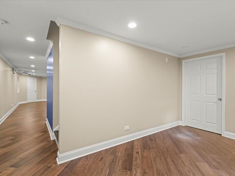 Tiny photo for 342 Comstock Drive, Elgin, IL 60124 (MLS # 12613034)