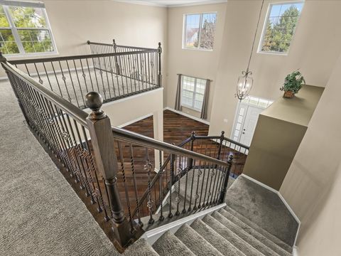 Tiny photo for 342 Comstock Drive, Elgin, IL 60124 (MLS # 12613034)