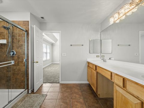 Tiny photo for 342 Comstock Drive, Elgin, IL 60124 (MLS # 12613034)