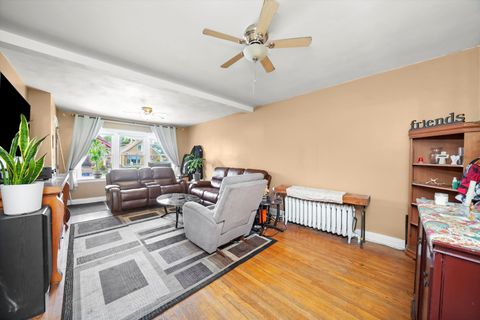 Tiny photo for 3829 Wisconsin Avenue, Berwyn, IL 60402 (MLS # 12478282)